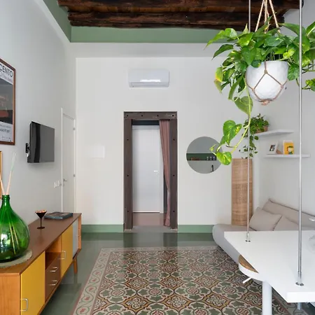 Apartament Flowery Floor &